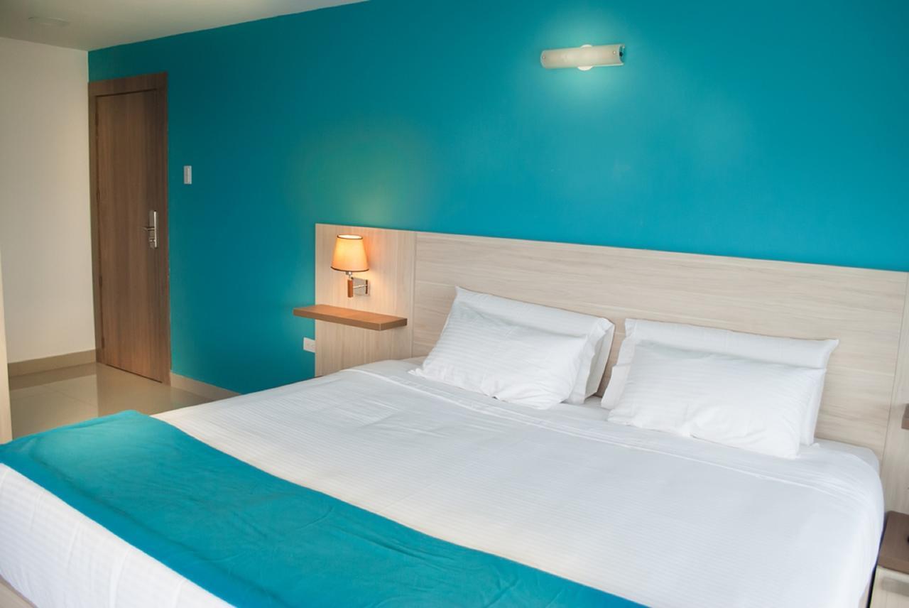 Hotel - Centro Comercial Punta Del Mar Salinas (Santa Elena) Zimmer foto
